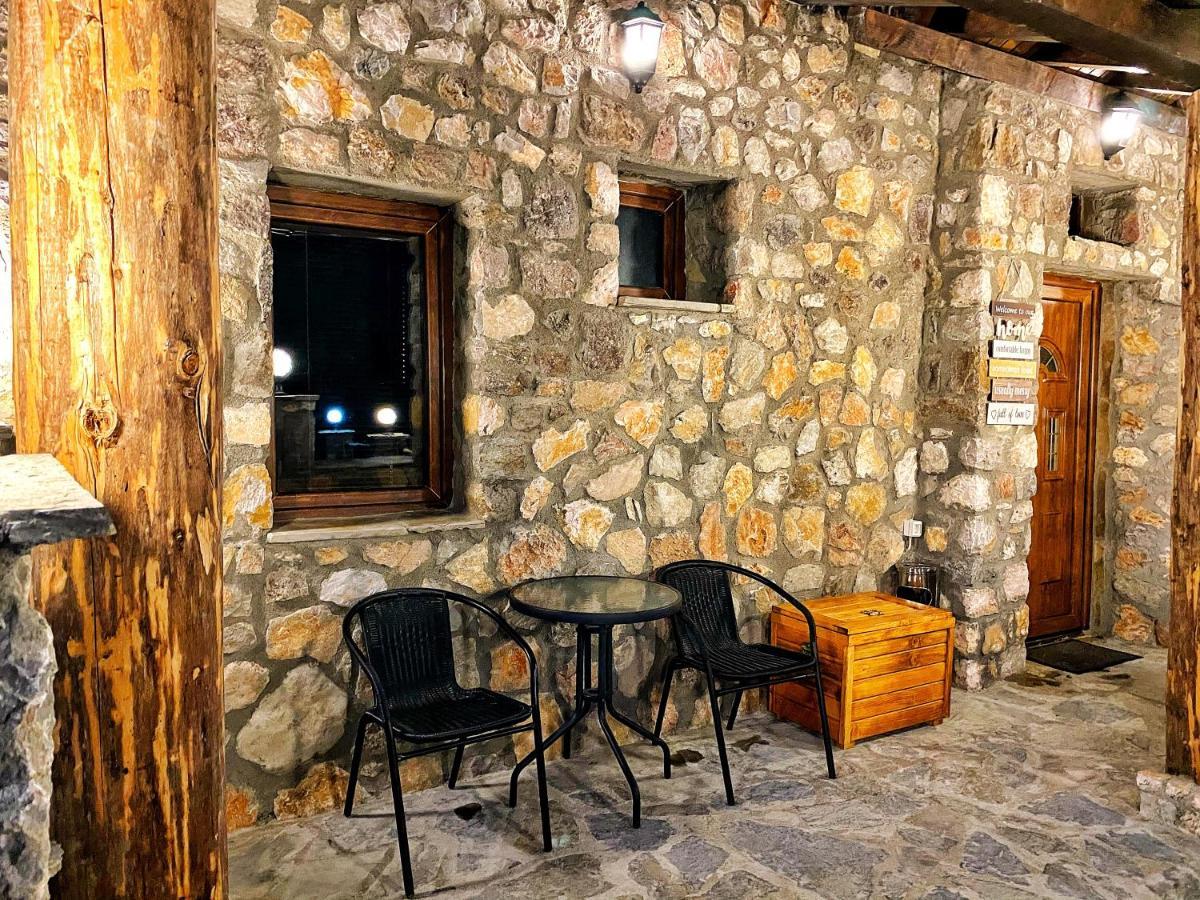 Chalet Kujta Peje Extérieur photo