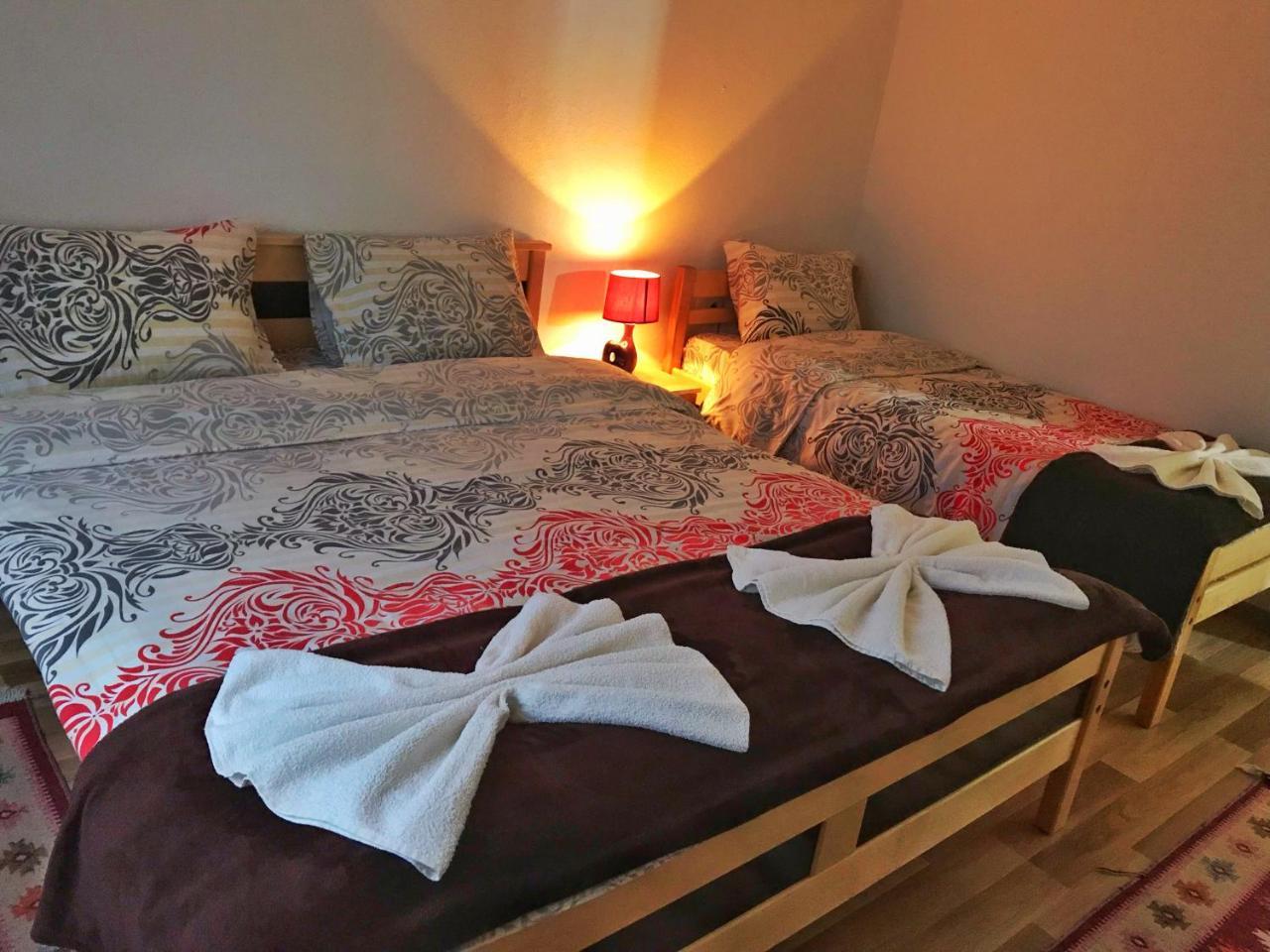 Chalet Kujta Peje Extérieur photo